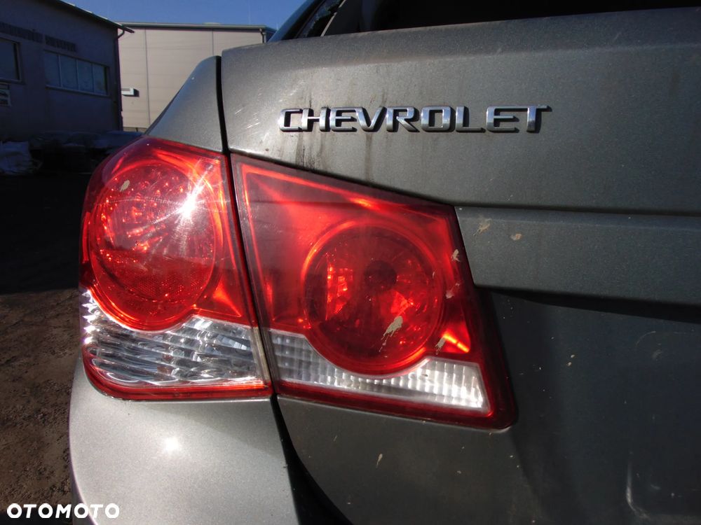 KLAPA TYŁ TYLNA CHEVROLET CRUZE SEDAN GCV - 4