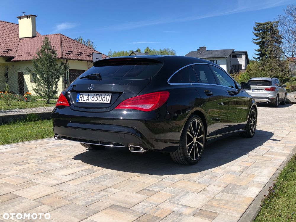 Mercedes-Benz CLA 180 7G-DCT UrbanStyle Edition - 11