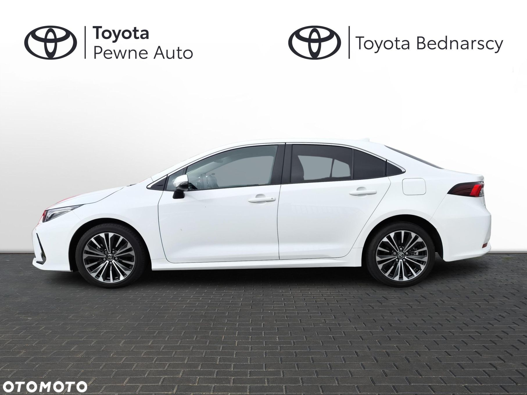 Toyota Corolla 1.8 Hybrid Style - 2