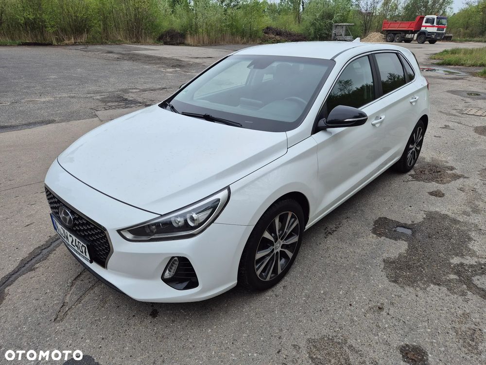 Hyundai i30 1.4 T-GDI Premiere Style - 3