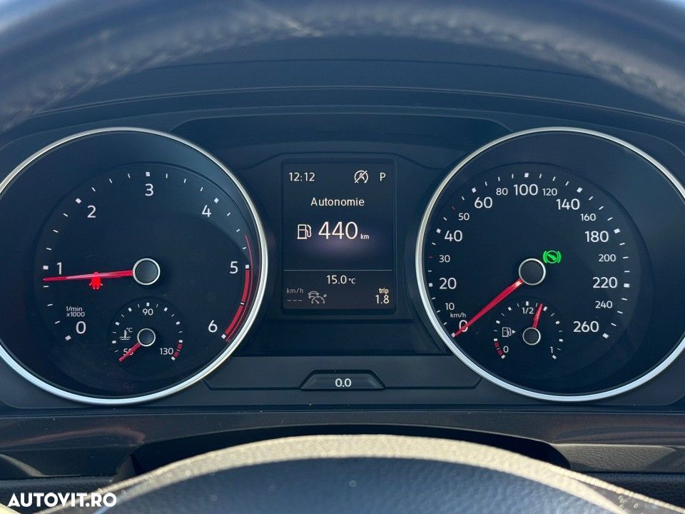 Volkswagen Tiguan - 27