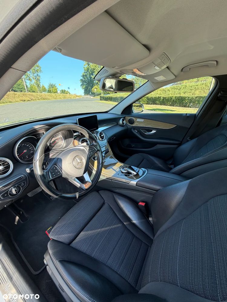 Mercedes-Benz Klasa C 180 7G-TRONIC - 18