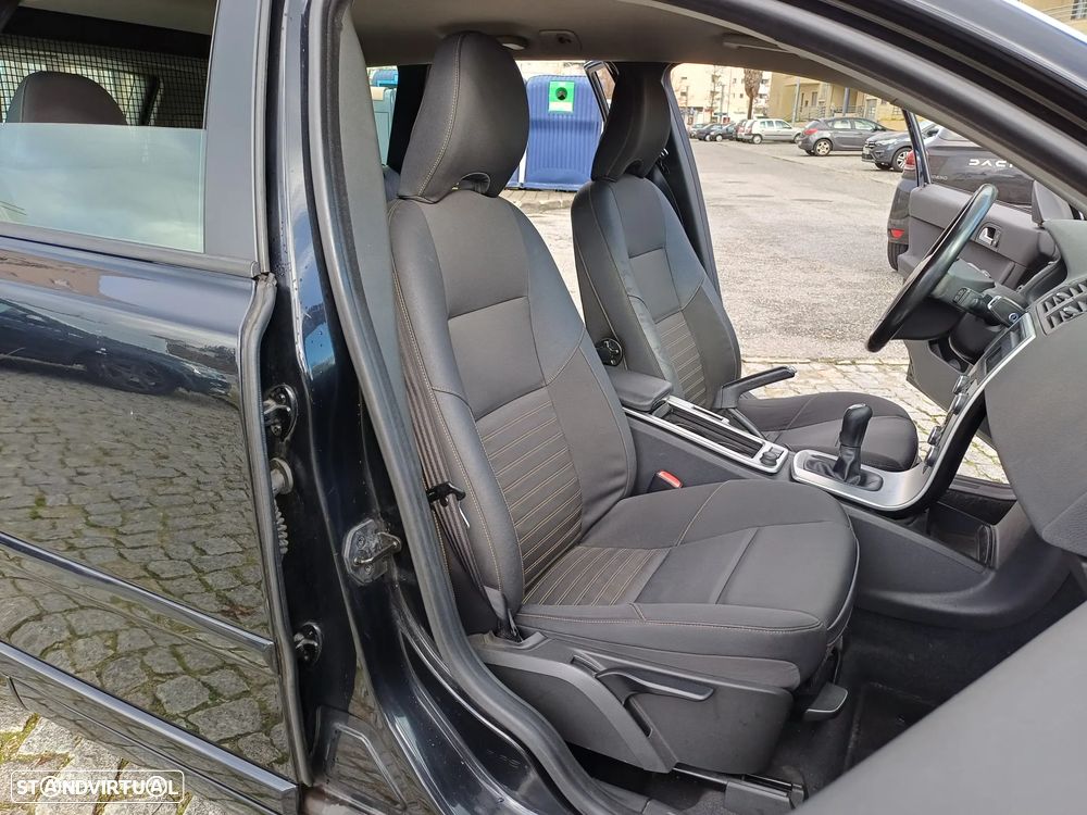 Volvo V50 1.6 D Momentum - 29