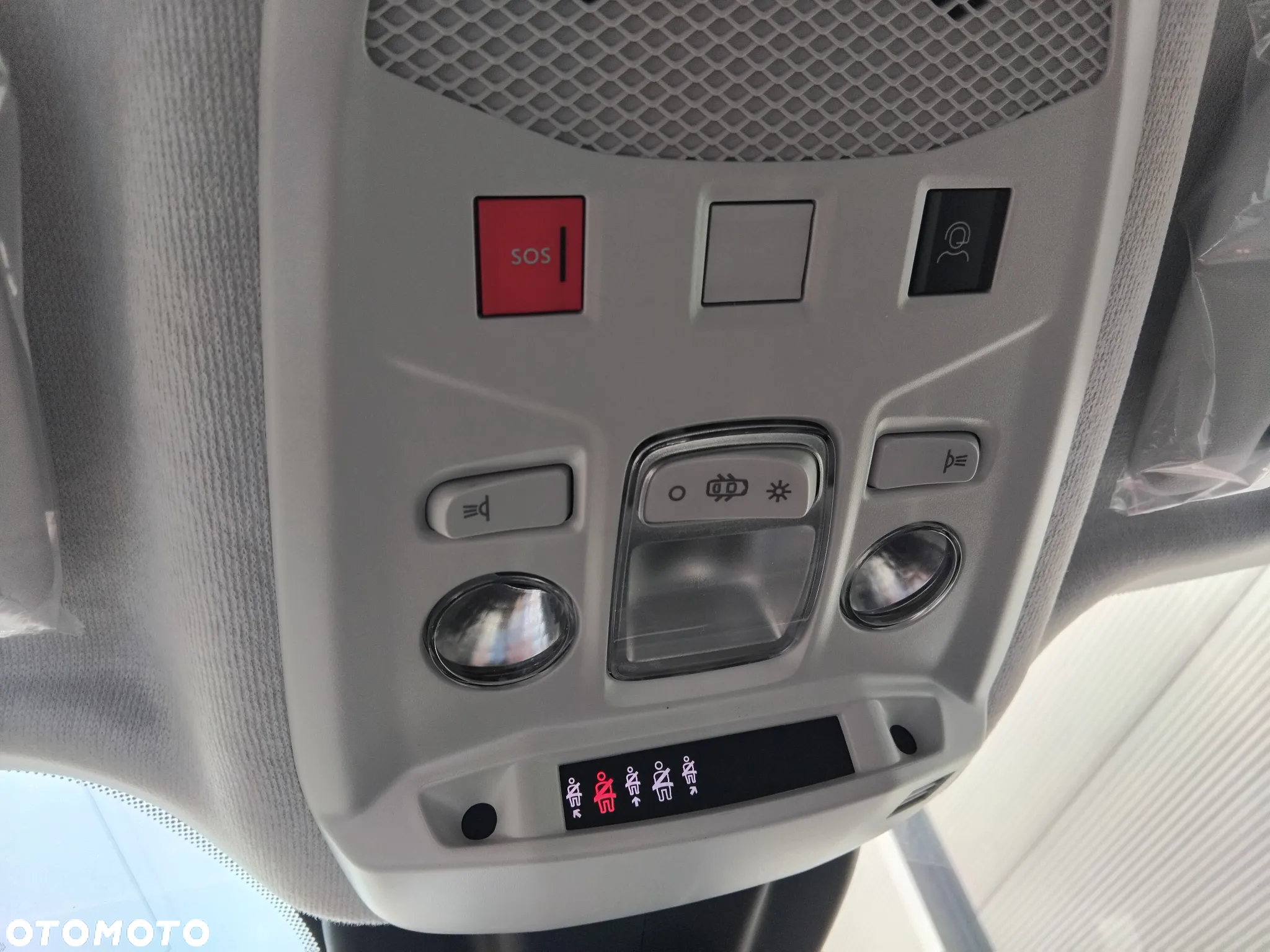 Fiat 600 1.2 Turbo Hybrid eDCT - 11