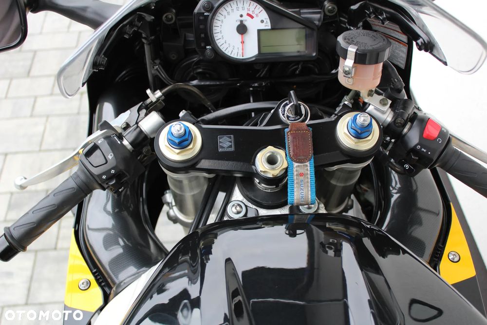 Suzuki GSX-R - 17