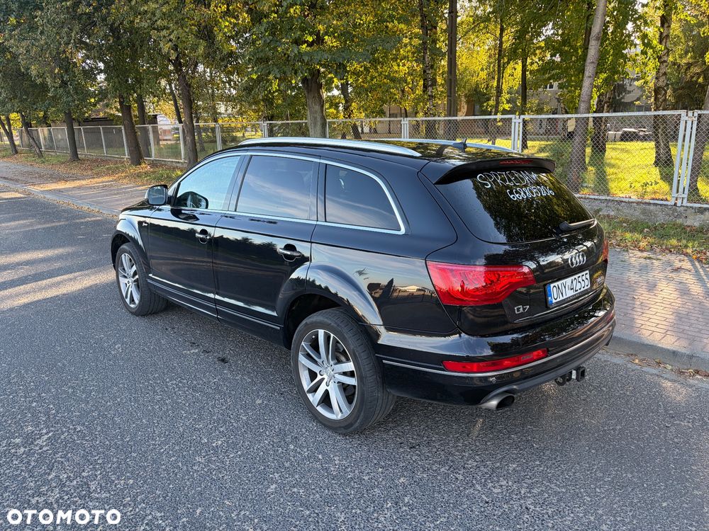 Audi Q7 3.0 TFSI Quattro Tiptronic - 4