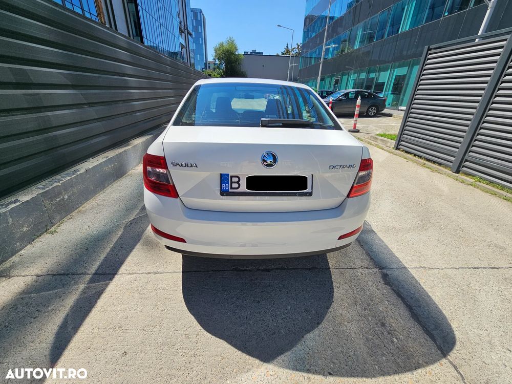 Skoda Octavia 1.6 TDI AMBITION - 5