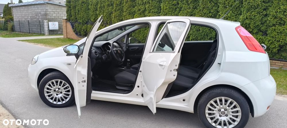 Fiat Punto Evo 1.2 8V Lounge - 21