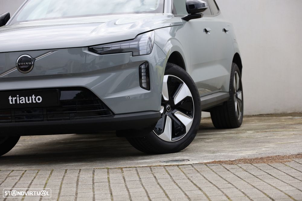 Volvo EX90 104 kWh Single Motor Core - 43