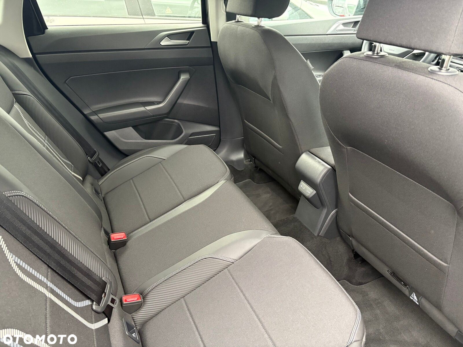 Volkswagen Taigo 1.5 TSI ACT Style DSG - 15