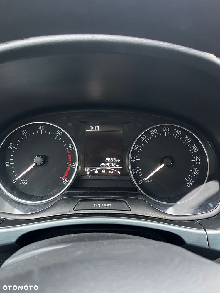 Skoda Fabia 2018 photo 5