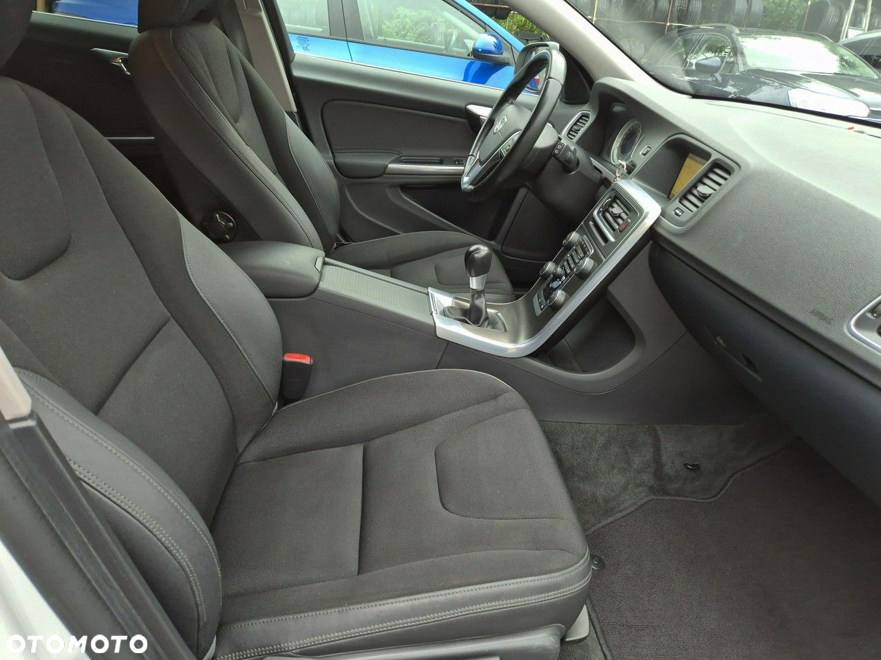 Volvo V60 - 24
