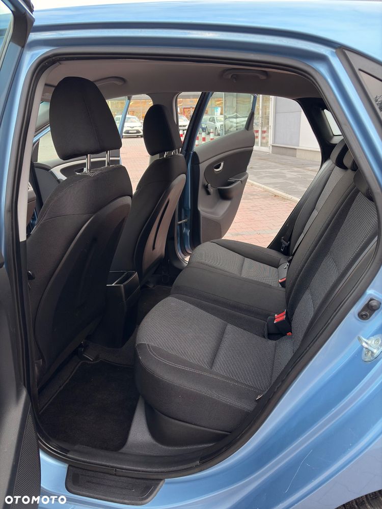 Hyundai i30 1.4 Classic + - 10