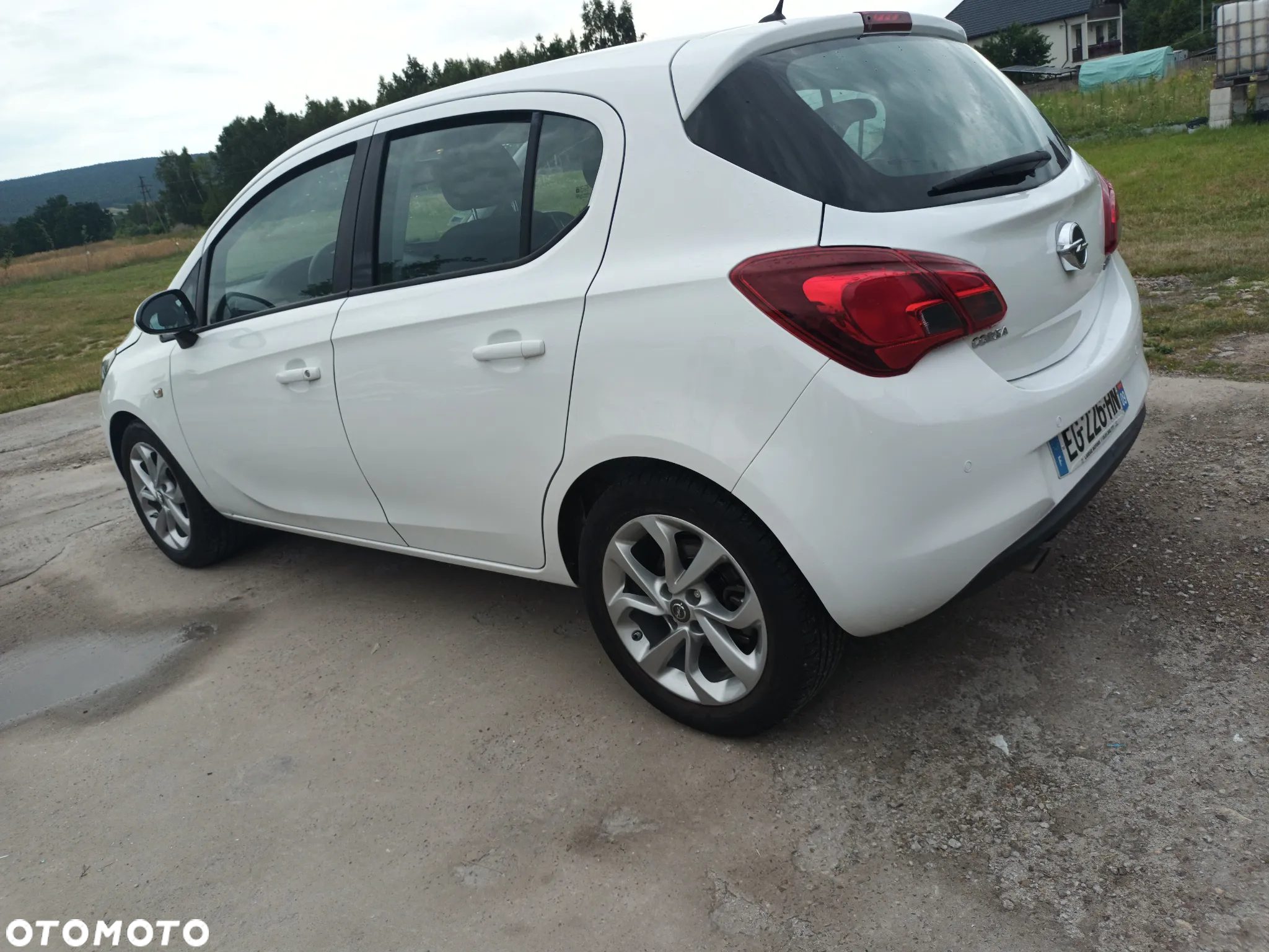 Opel Corsa 1.4 16V Enjoy - 4