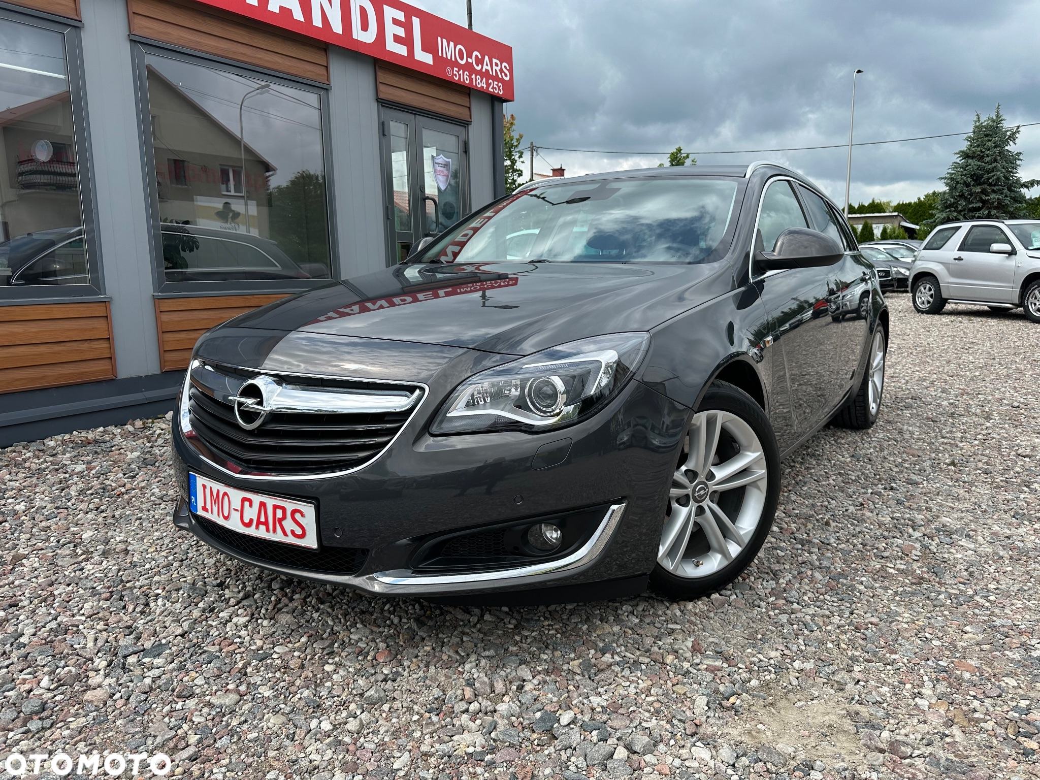Opel Insignia - 2