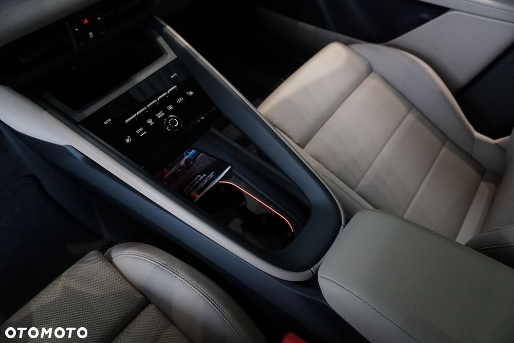 Porsche Macan - 18