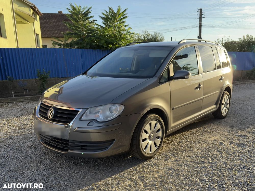 Volkswagen Touran 1.9 TDI DPF Highline - 1