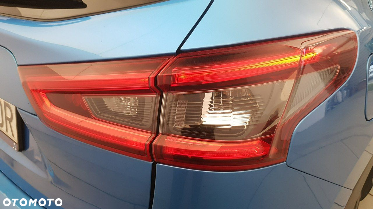 Nissan Qashqai - 16