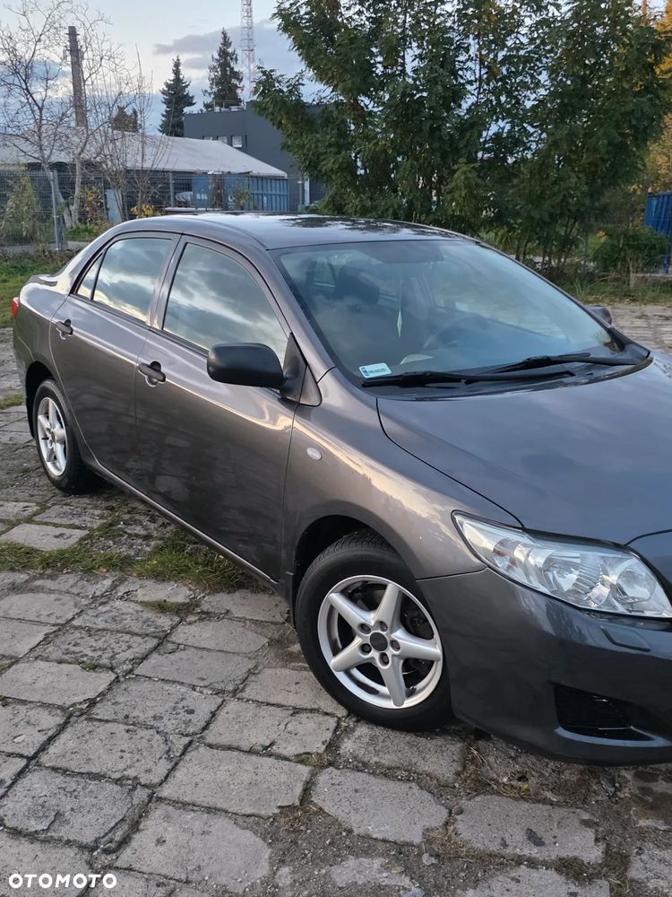 Toyota Corolla 1.4 D-4D Premium - 4