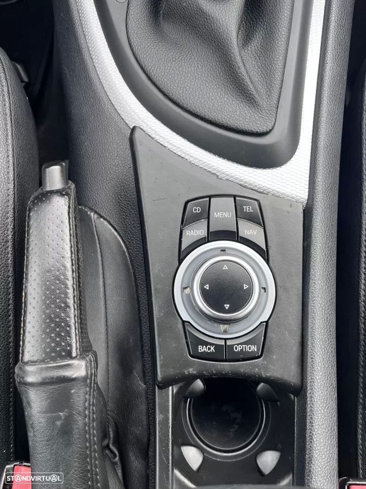 BMW 120 d Coupe Aut. Edition Sport - 38