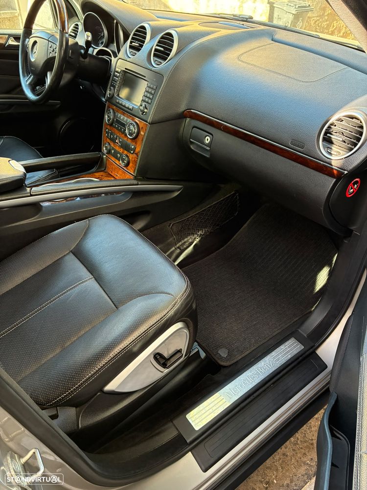 Mercedes-Benz GL 320 CDI — fotografia 36