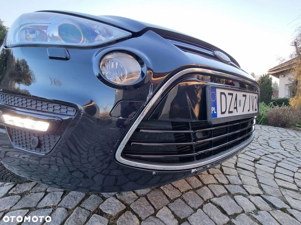 Ford S-Max - 13