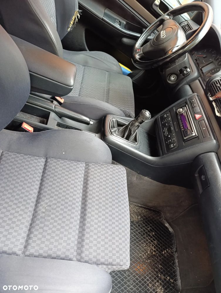 Audi A4 - 6