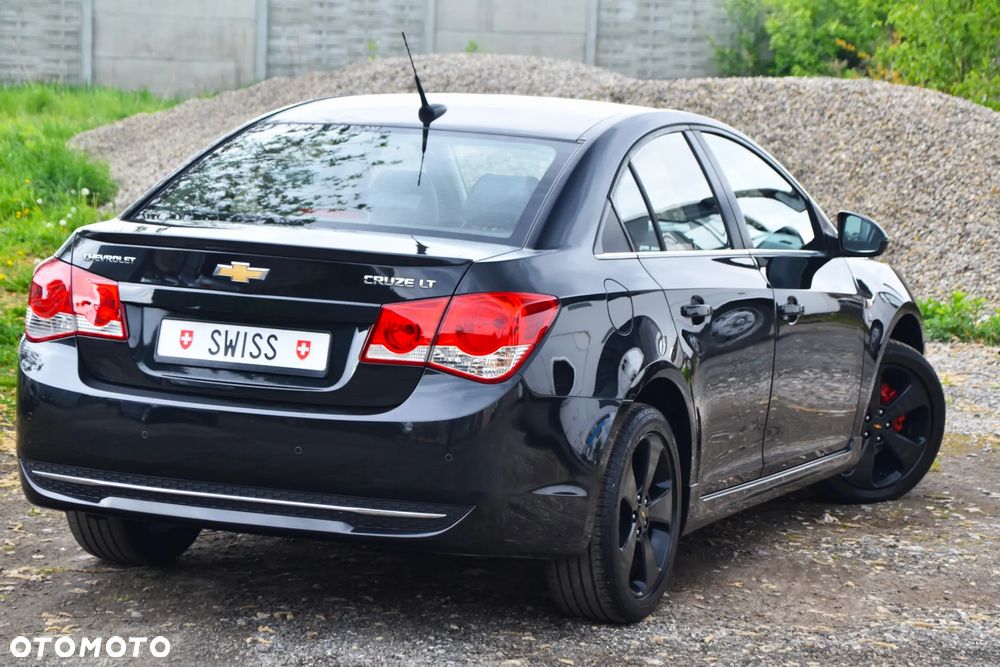 Chevrolet Cruze 1.8 LT - 4