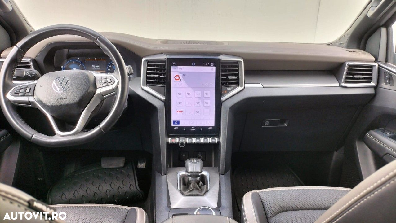Volkswagen Amarok - 16