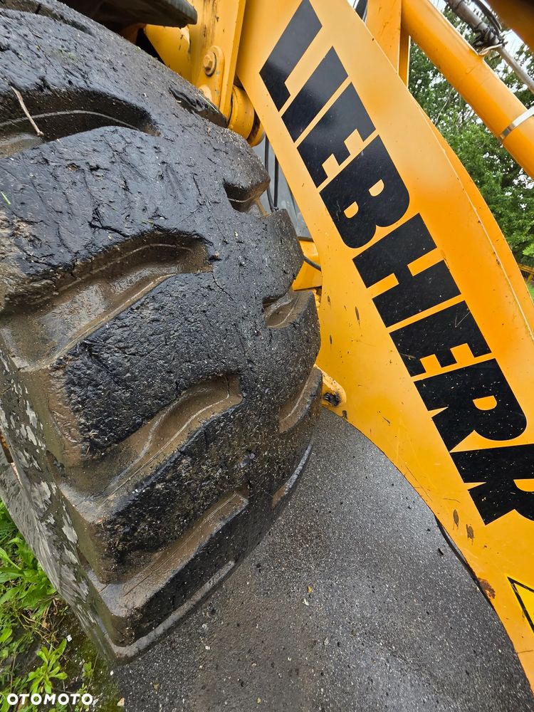 Liebherr L538 - 12