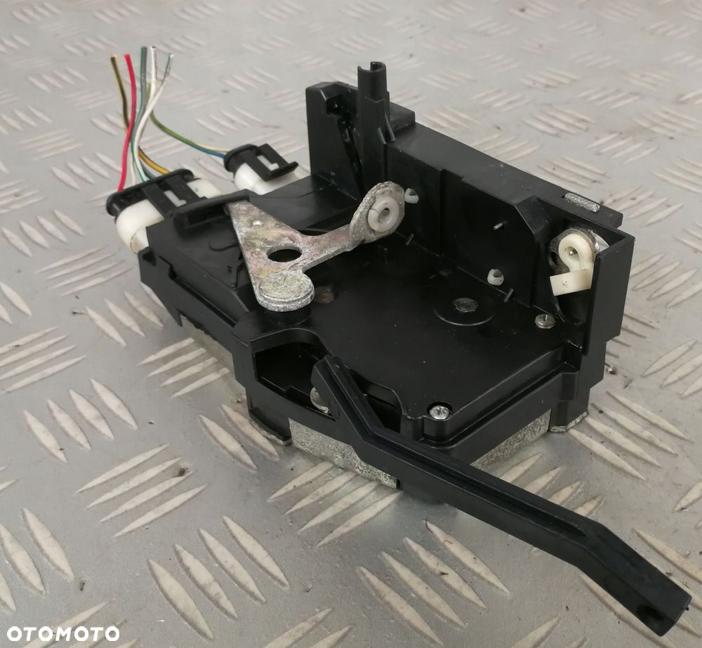 zamek rygiel drzwi lewy przód 5+2 pin MASERATI 3200 4200 GT 1998-2002 EURO - 2