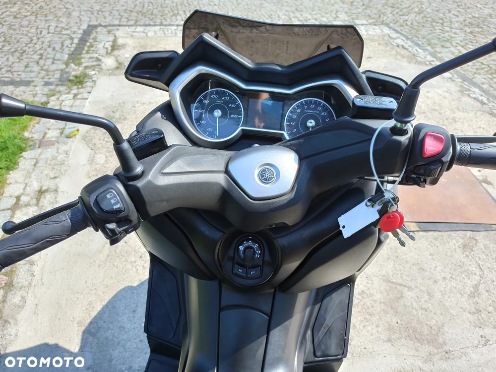 Yamaha X-max - 11