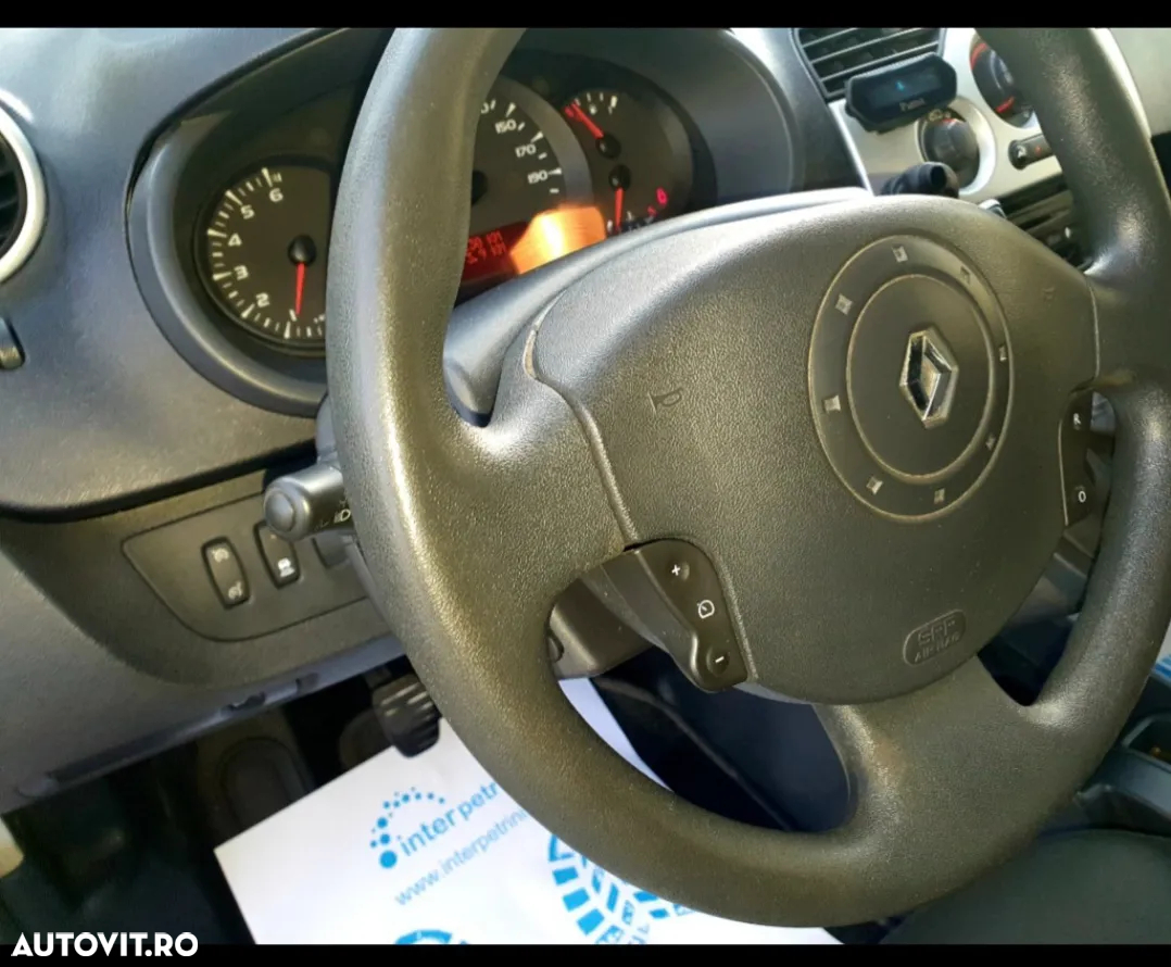 Renault Kangoo 1.5 dCi Authentique - 9