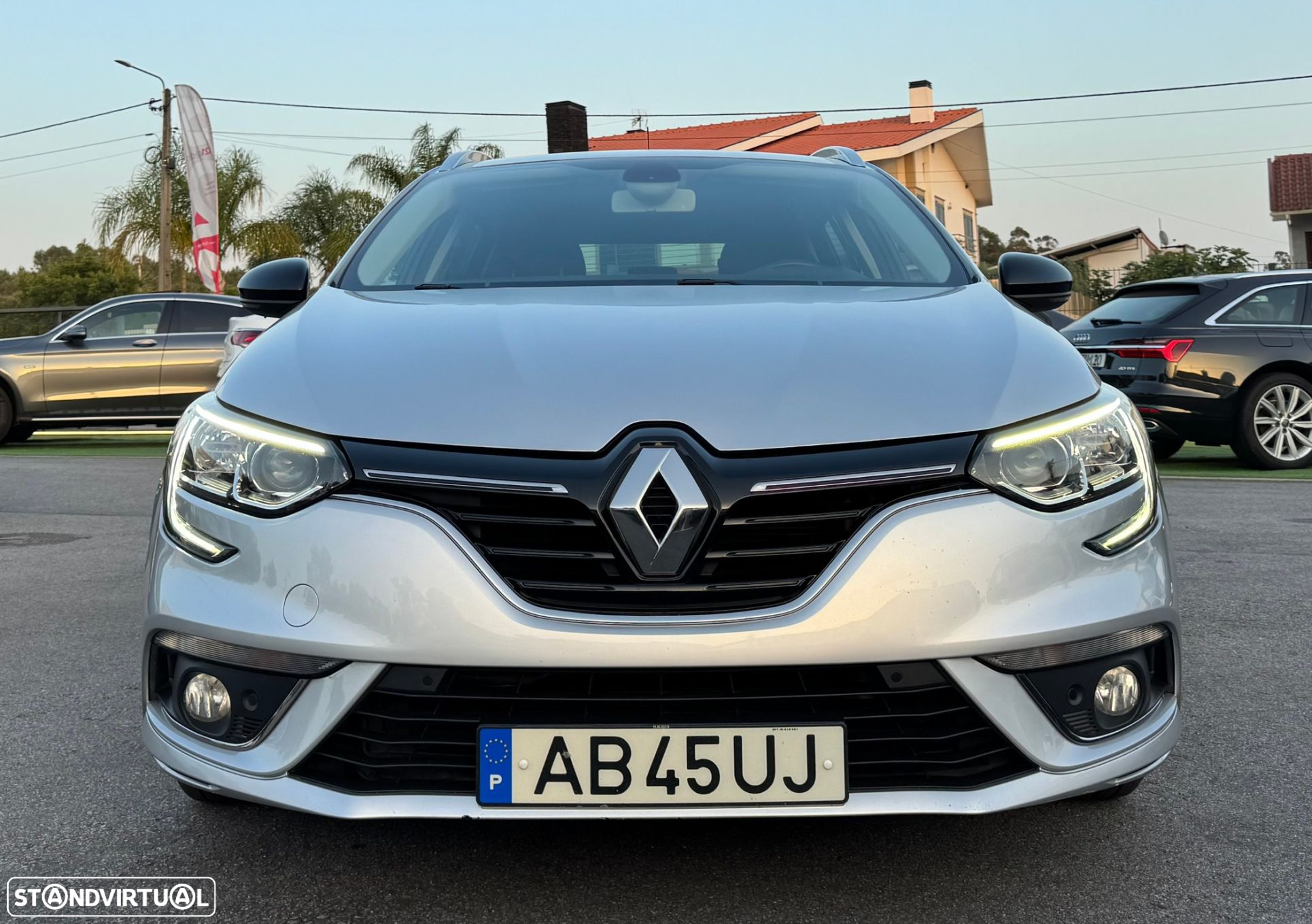 Renault Mégane Sport Tourer 1.5 Blue dCi Limited - 9