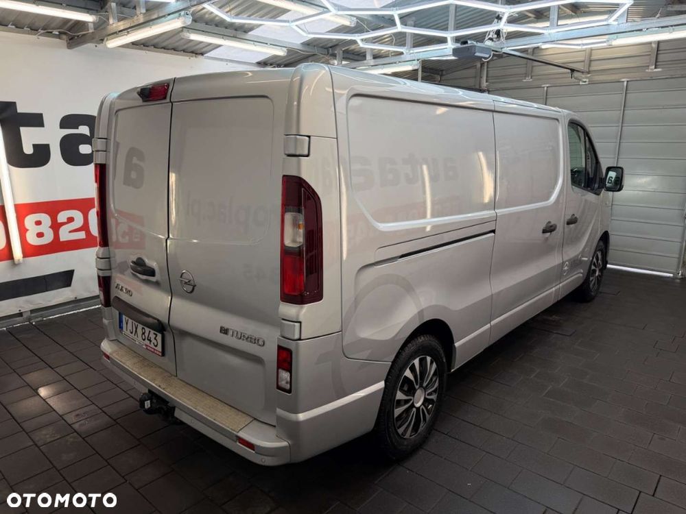 Opel VIVARO - 8