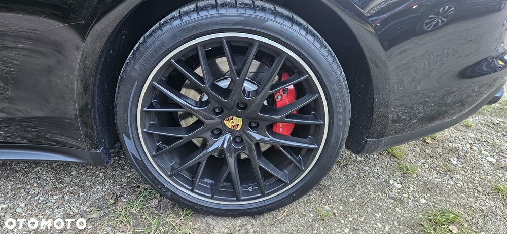 Porsche Panamera Turbo Executive - 30