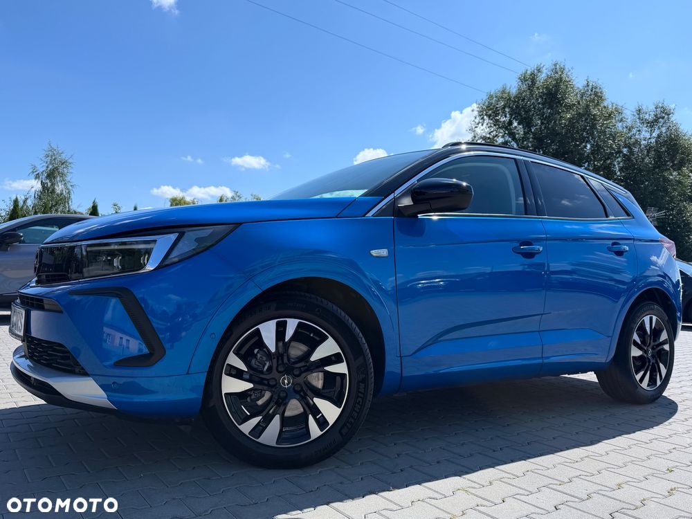 Opel Grandland X 1.5 D Start/Stop Automatik Business Elegance - 2