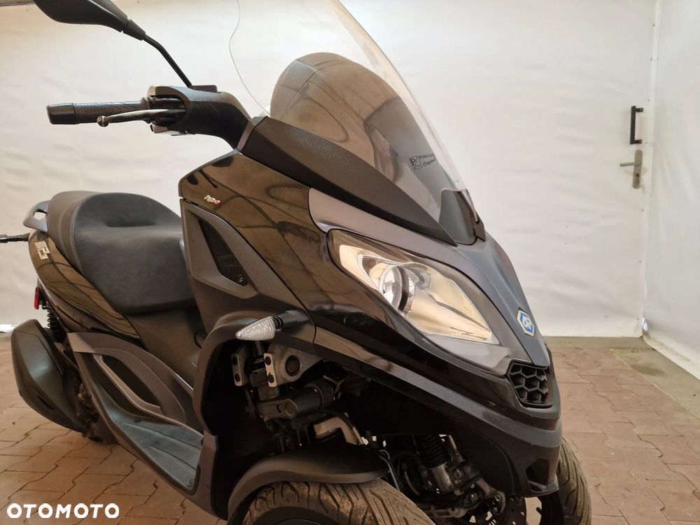 Piaggio MP-3 - 31