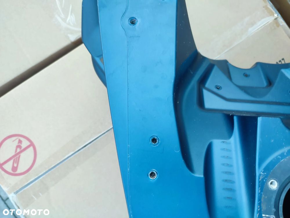 Bak, zbiornik paliwa KTM 390 Adventure - 30