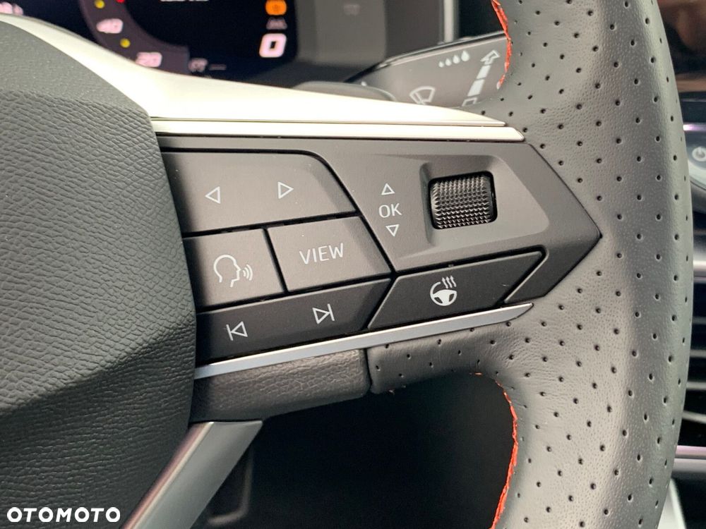 Seat Leon 1.5 eTSI FR DSG - 11