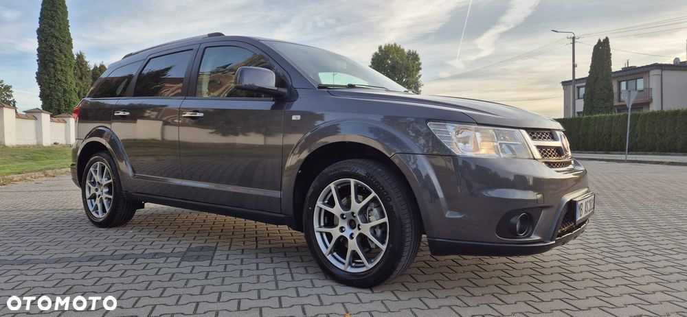 Fiat Freemont 2.0 Multijet 16V DPF Automatik Allrad Lounge - 16