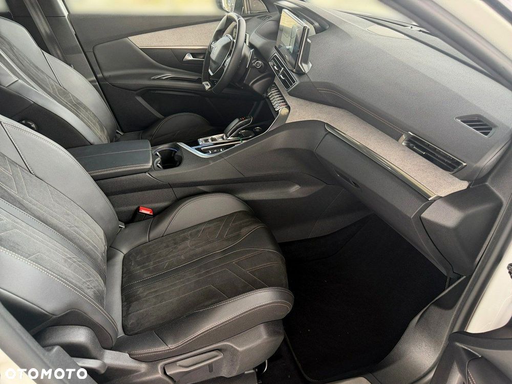 Peugeot 3008 - 22