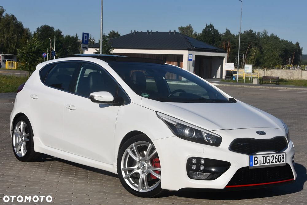 Kia Ceed 1.6 T-GDI GT XL - 10