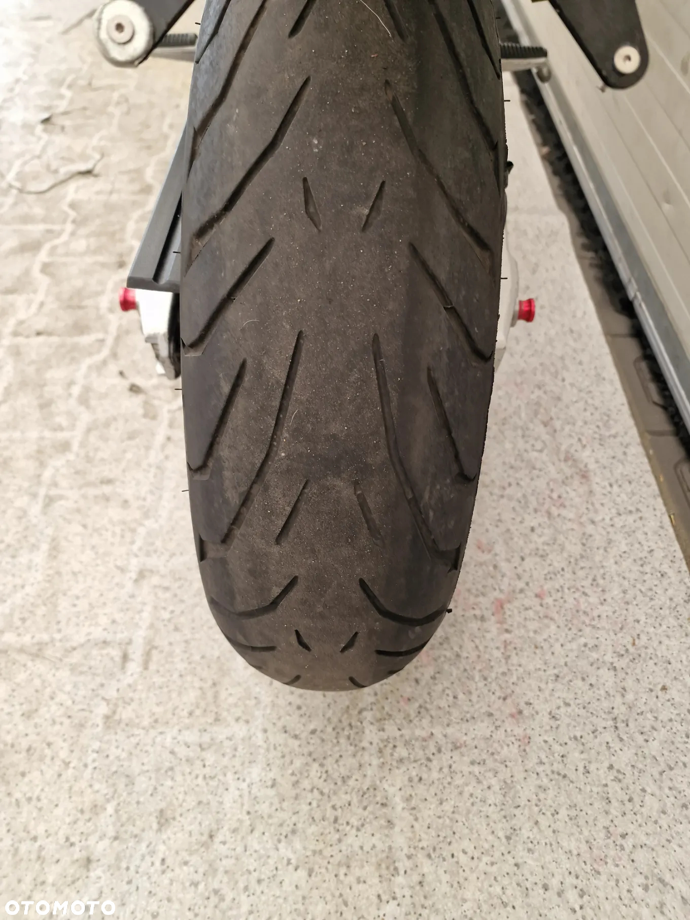 Yamaha MT - 8