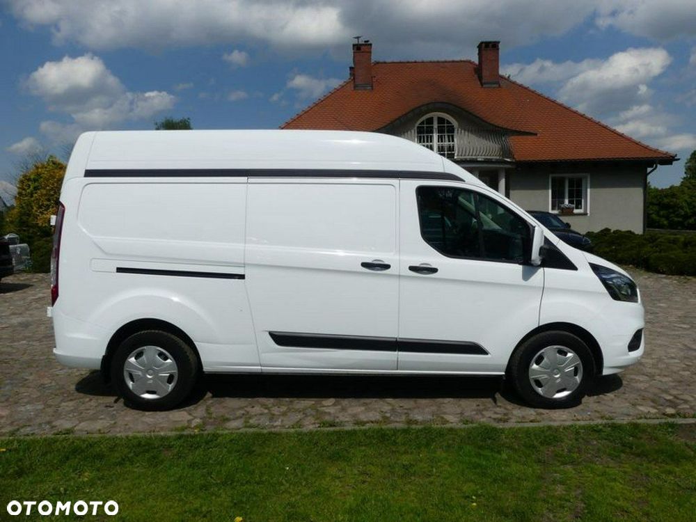 Ford TransitCustom - 12