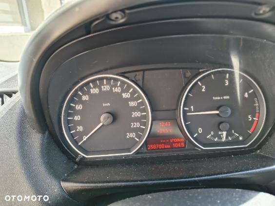 BMW Seria 1 118d DPF - 2