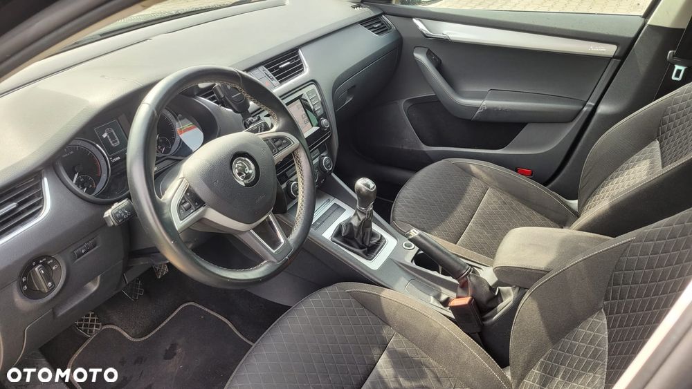 Skoda Octavia 1.4 TSI Edition - 10