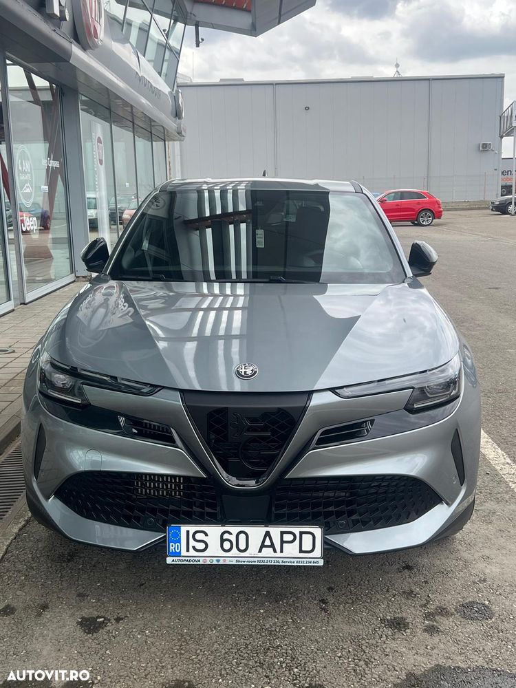 Alfa Romeo Junior 1.2 FWD eDCT6 MHEV Ibrida Speciale - 1