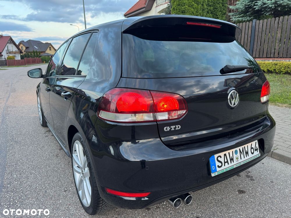 Volkswagen Golf 2.0 TDI DPF DSG GTD - 15