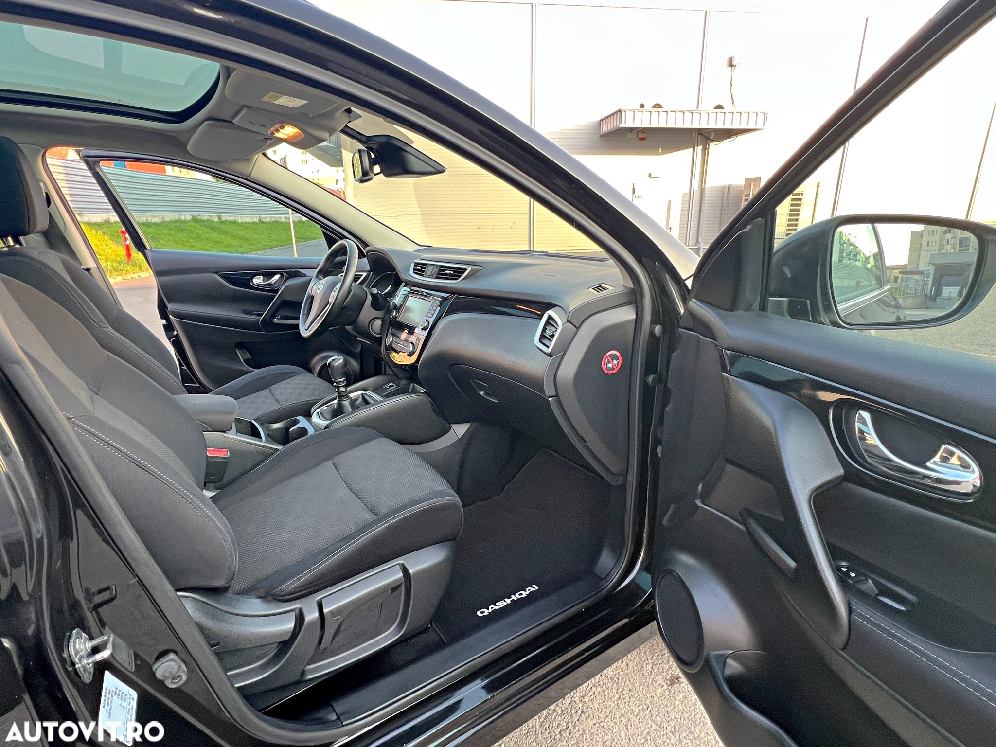 Nissan Qashqai 1.6 DCI TEKNA - 5